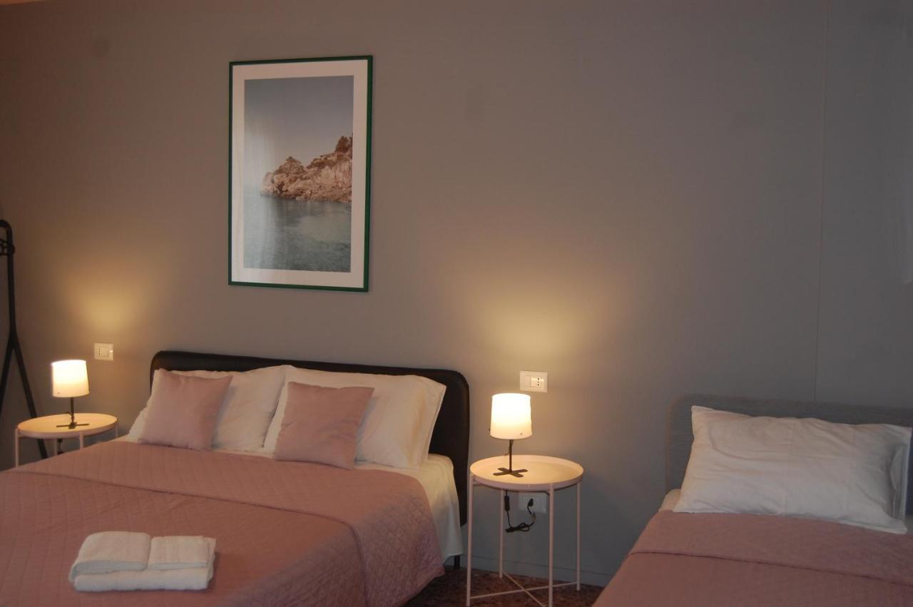 Dimora 81 Bed & Breakfast Siraküza Dış mekan fotoğraf