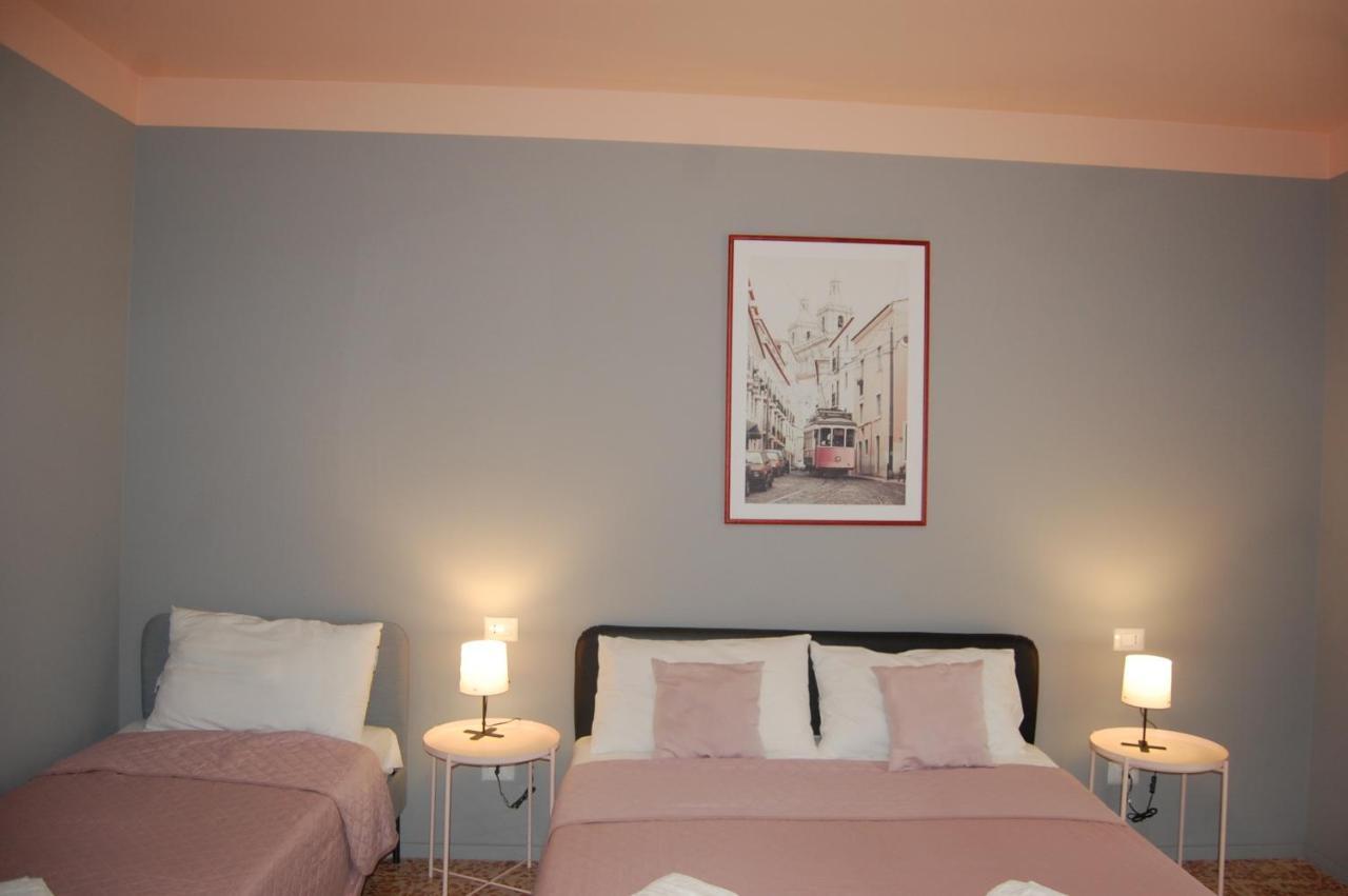 Dimora 81 Bed & Breakfast Siraküza Dış mekan fotoğraf